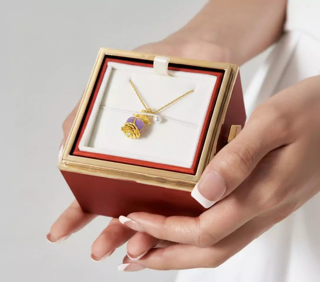Aurora Rose Necklace